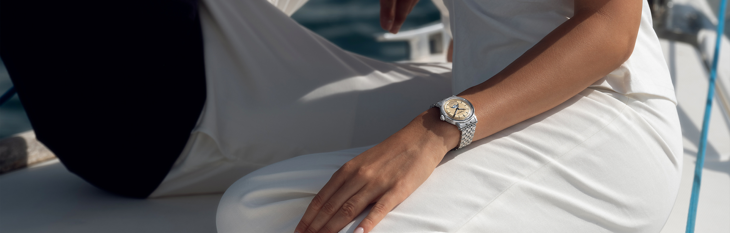 Millesime automatic stainless steel moon phase limited edition honey moon bracelet watch 35 mm