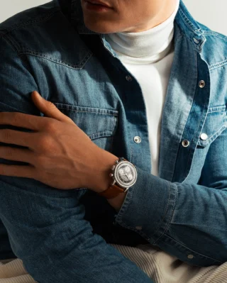 Novelty | Millesime Tri-compax Chronograph

Where racy refinement meets timeless design. Discover our latest sporty-chic automatic timepiece and its striking anthracite sector dial. Available on a bracelet or leather strap variations, this new 39 mm model is daring, yet extremely elegant. 

Now available online.

#RAYMONDWEIL #PrecisionMovements #RWMillesime #Luxurywatches #AutomaticWatch #SwissWatch #Watch #SwissMade #independentbrand