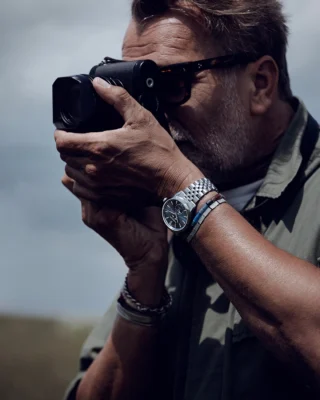 Framing the moment with @kristianhaagen 

Explore the new Freelancer Complete Calendar campaign today with one of the world’s most respected voices in watchmaking. 

“It wasn’t the big decisions that shaped me but the quiet ones. The calm. The clarity. The moment I realized I had more than enough and exactly what I needed.”
 
#RAYMONDWEIL #PrecisionMovements #RWFreelancer #AutomaticWatch #SwissWatchmaking #CompleteCalendar